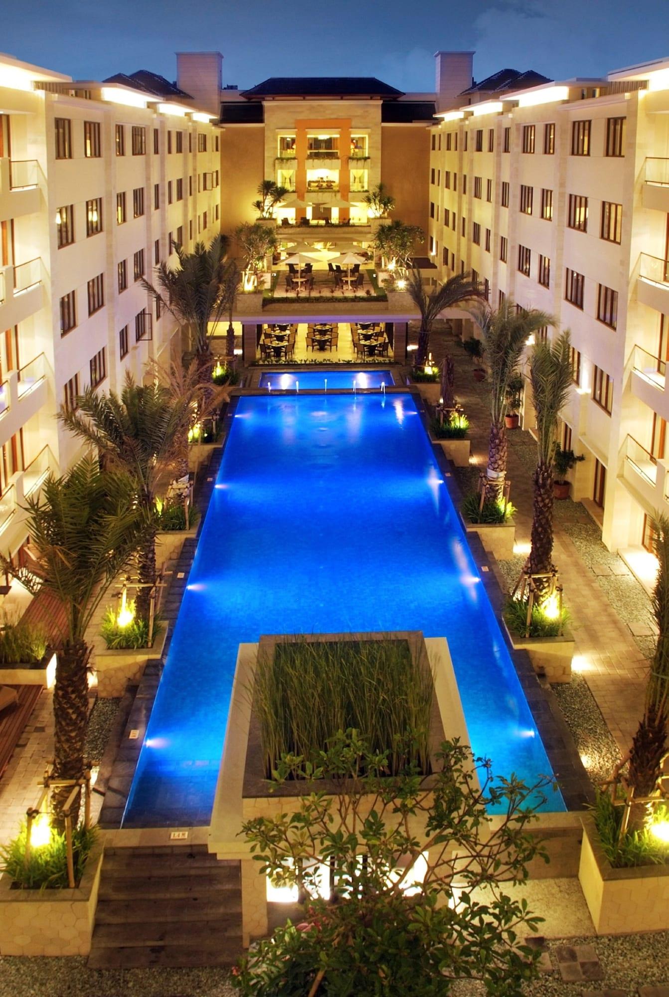 Aston Kuta Hotel And Residence Экстерьер фото
