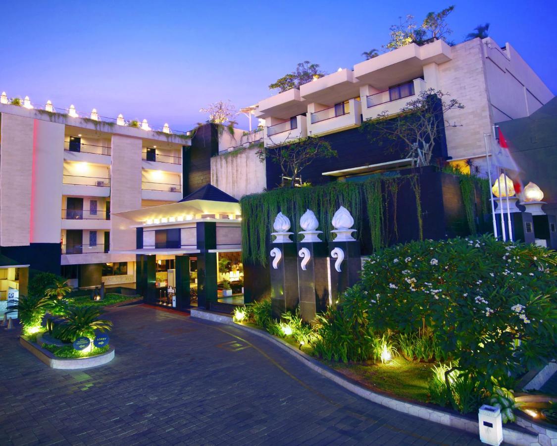 Aston Kuta Hotel And Residence Экстерьер фото